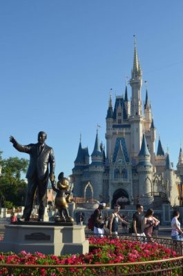 How to Rope Drop the Magic Kingdom