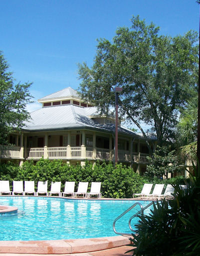 piscina no Port Orleans Resort 